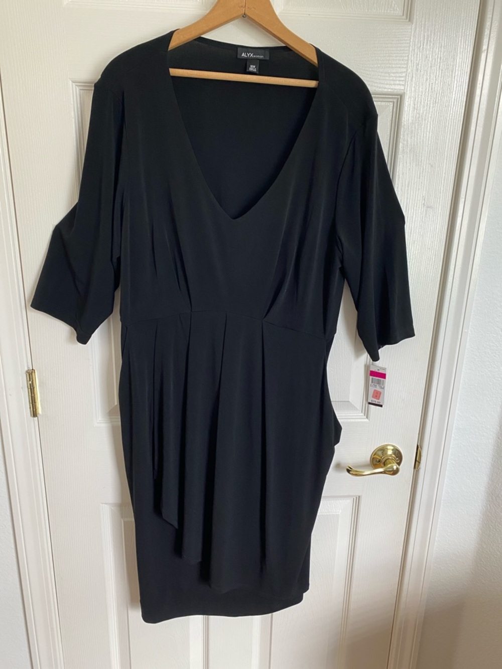 Alyx Black V-Neck Midi Dress with Elbow Sleeves - 16W